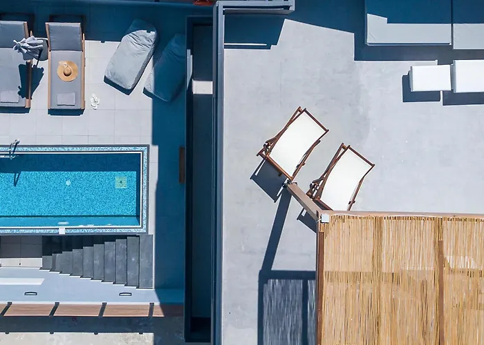 Villa Armonikon Pool *