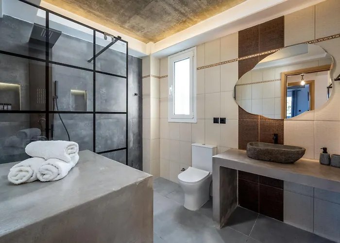 Villa Armonikon Pool