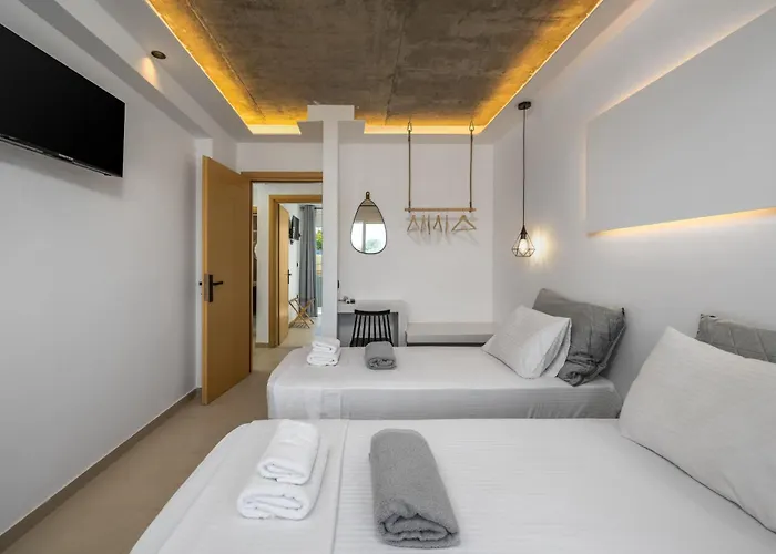 Villa Armonikon Pool