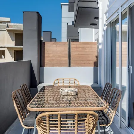 ヴィラ Armonikon Pool *