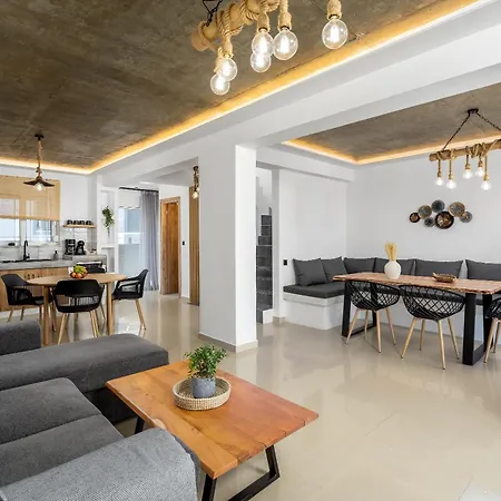 Armonikon Pool Villa *