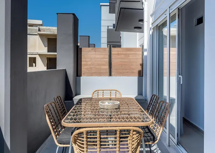 Villa Armonikon Pool *