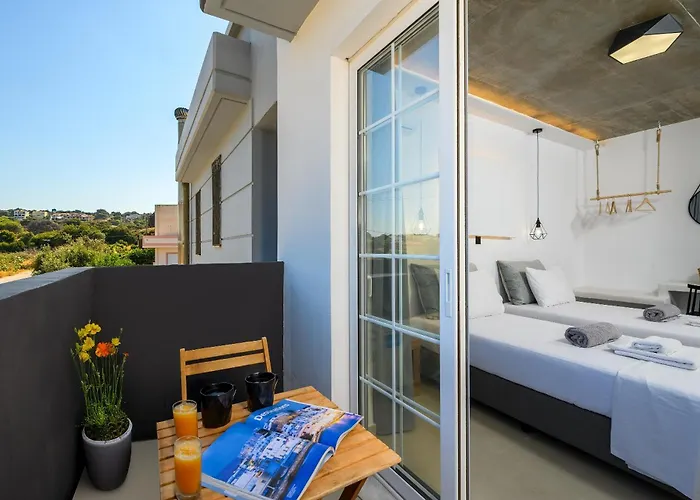 Armonikon Pool 빌라