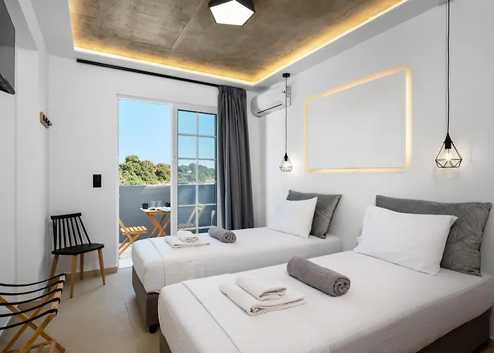 Villa Armonikon Pool