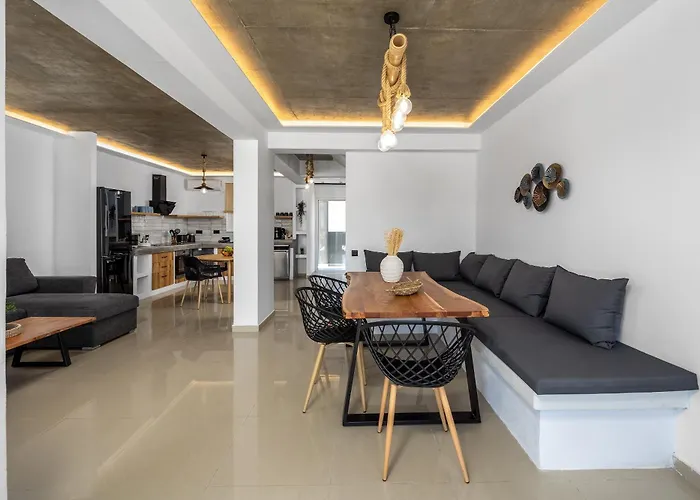 Armonikon Pool Asgourou