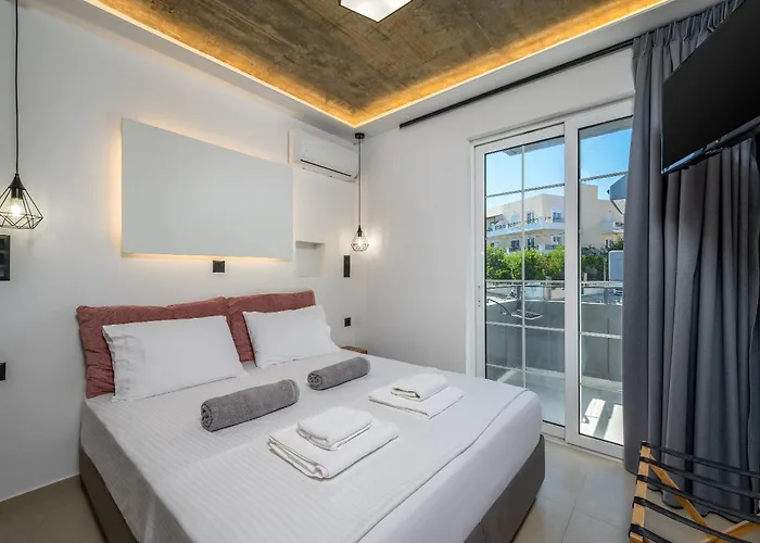 Armonikon Pool Asgourou