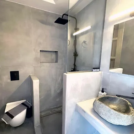 Armonikon Pool Villa
