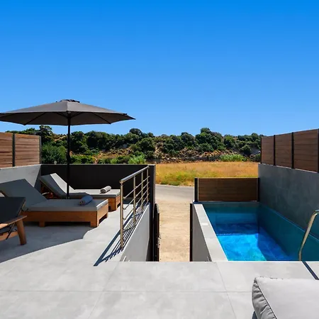 Armonikon Pool וילה *