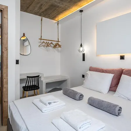 Armonikon Pool וילה