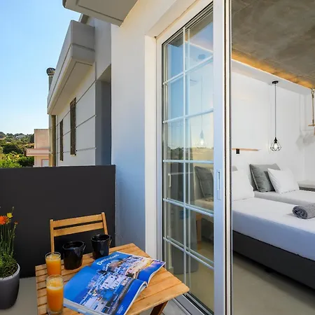 Armonikon Pool וילה