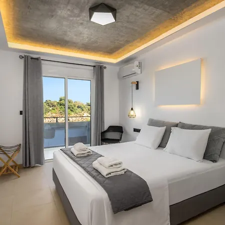 Armonikon Pool וילה